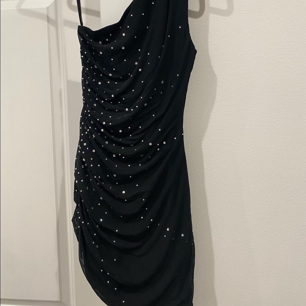 sparkly one-shoulder black mini dress - Picture 2 of 3
